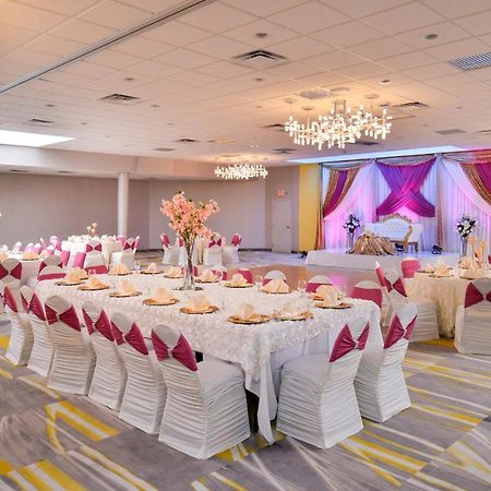 Holiday Inn Dallas-Richardson By Ihg Bagian luar foto