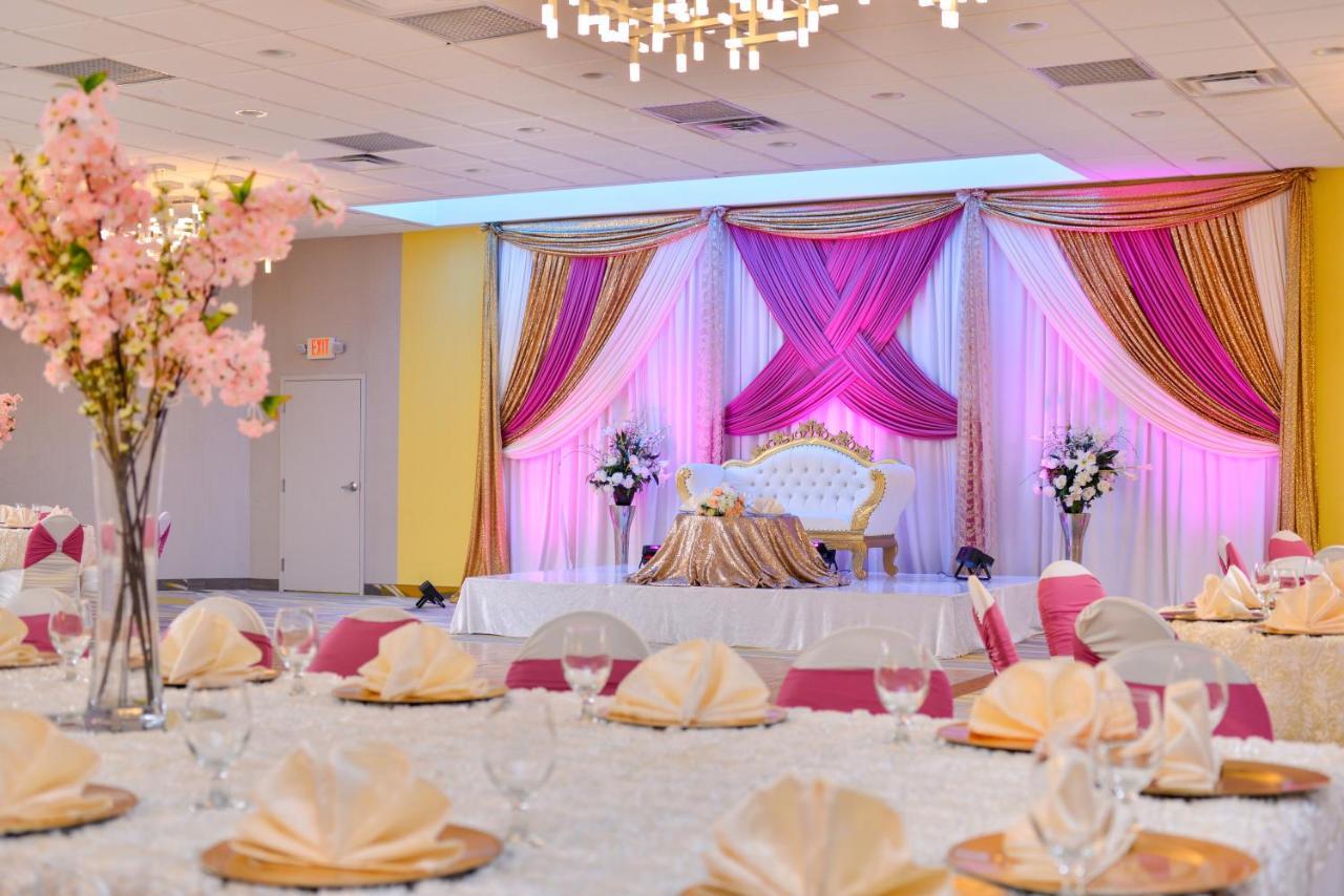 Holiday Inn Dallas-Richardson By Ihg Bagian luar foto