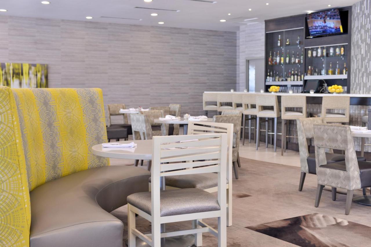Holiday Inn Dallas-Richardson By Ihg Bagian luar foto