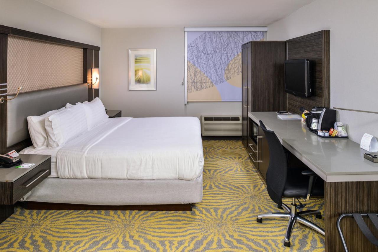 Holiday Inn Dallas-Richardson By Ihg Bagian luar foto